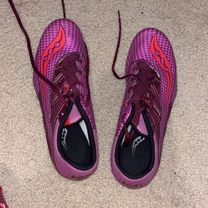 saucony spitfire sprint spikes